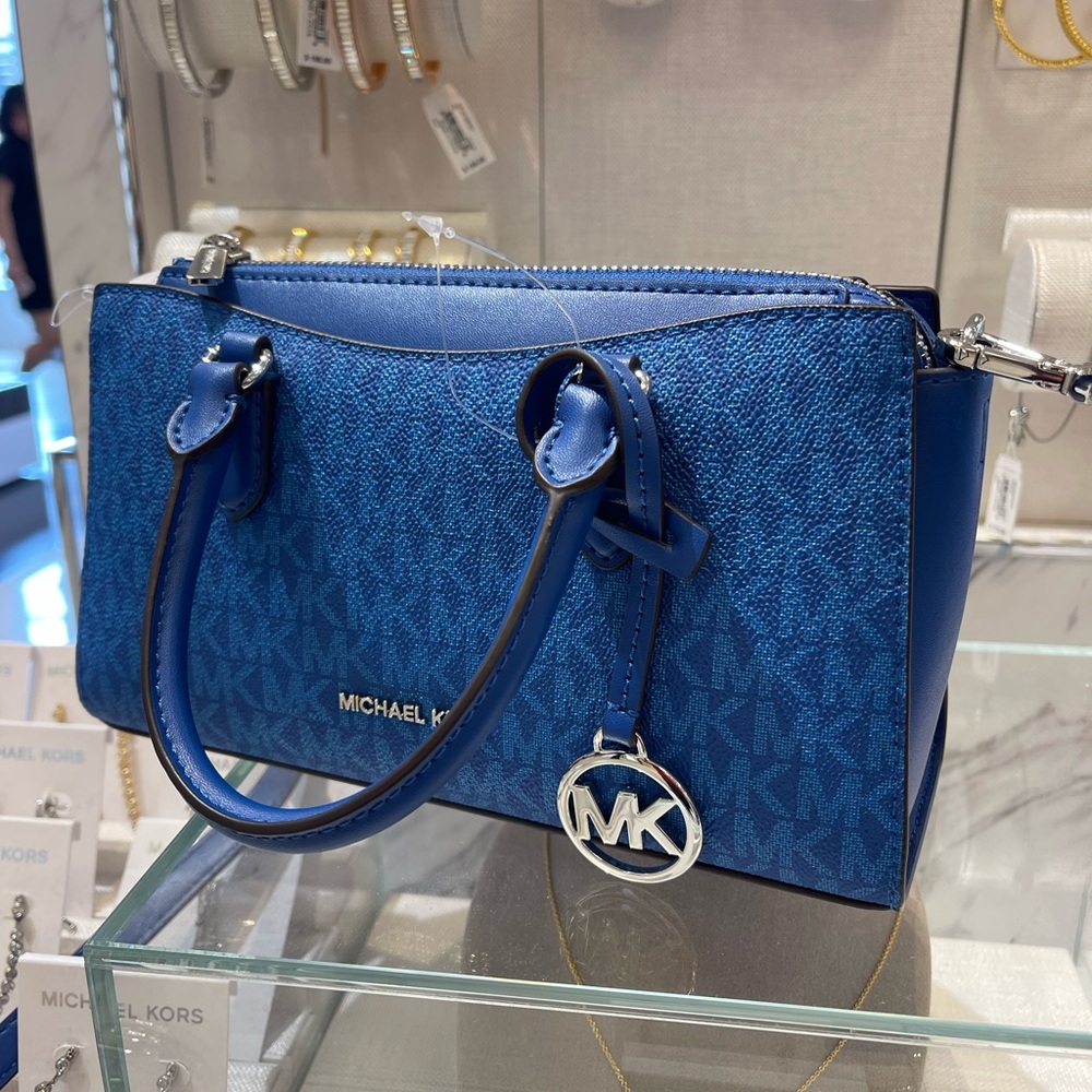 MICHAEL KORS Arden Small Top Zip Signature Logo Messenger Bag
Galaxy Blue 
NWT - Picture 16 of 16
